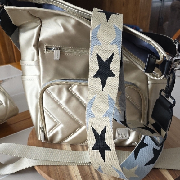 IHKWIP Zig Zag Quilted Go Getter Metallic Champagne Women's Shoulder Bag - Picture 12 of 14